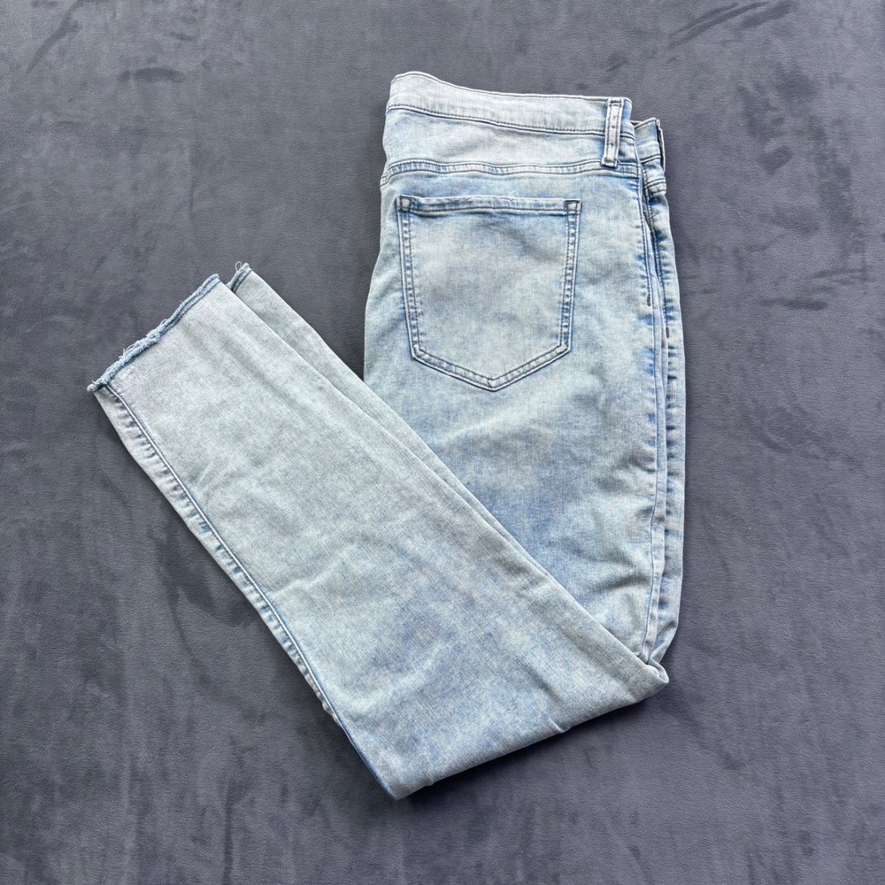 Banana Republic Skinny Fit Jeans Light Acid Wash Raw Hem Tall Size 34/18